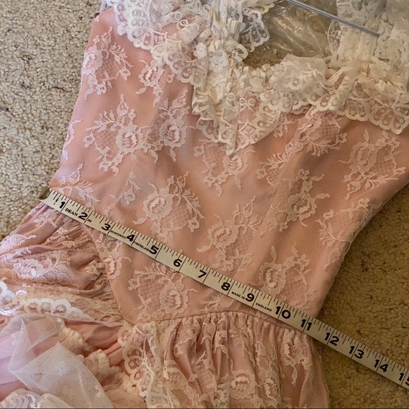 Extremely Rare! Vintage Blush pink ball gown - Picture 13 of 14